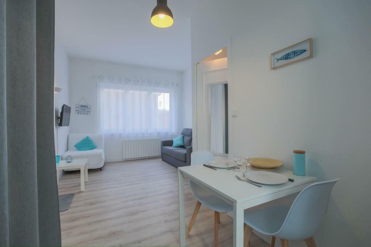 Marine 100m Apartment